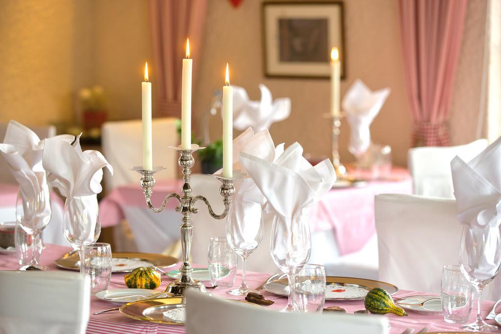 Bürchen Hotel Restaurant Buerchnerhof מראה חיצוני תמונה